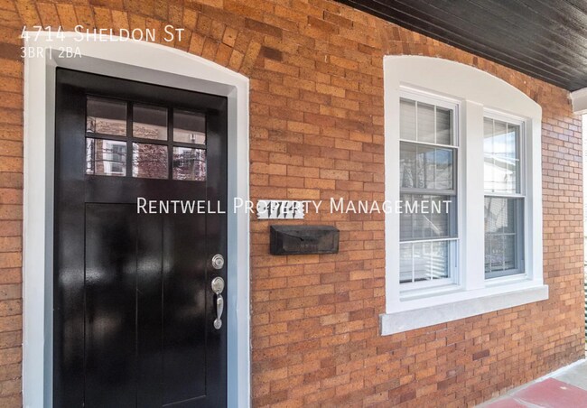 Photo - 4714 Sheldon St