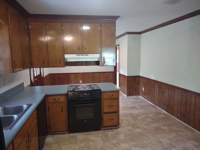 Photo - 732 N Harrison Ave