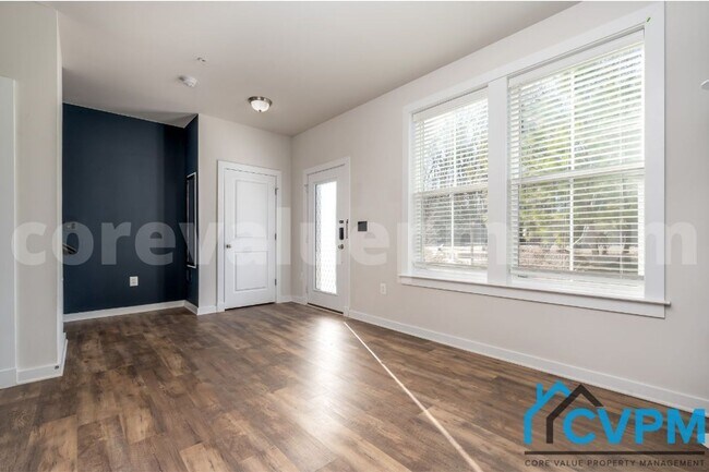 Photo - 1681 Signalman Ct