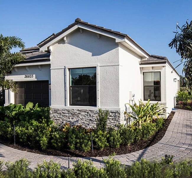 Front View - 26603 Bonita Fairways Blvd