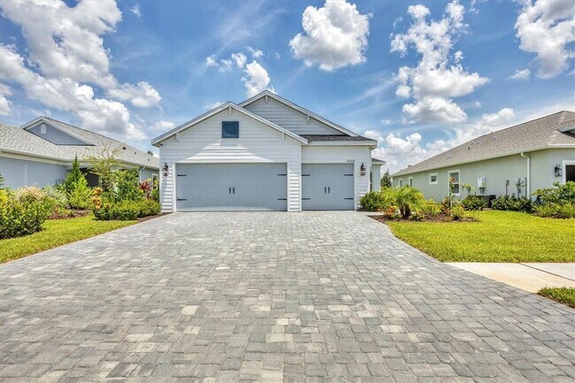 Building Photo - 10108 Hammock Brook Dr Rental