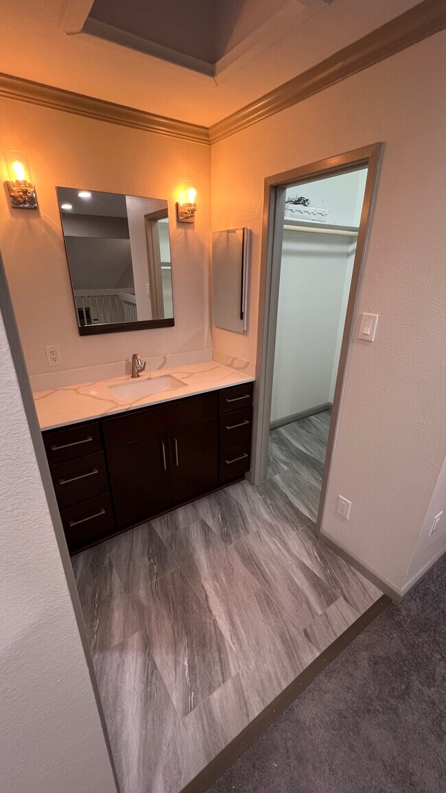 Photo - 7890 E Spring St Unidad 15B