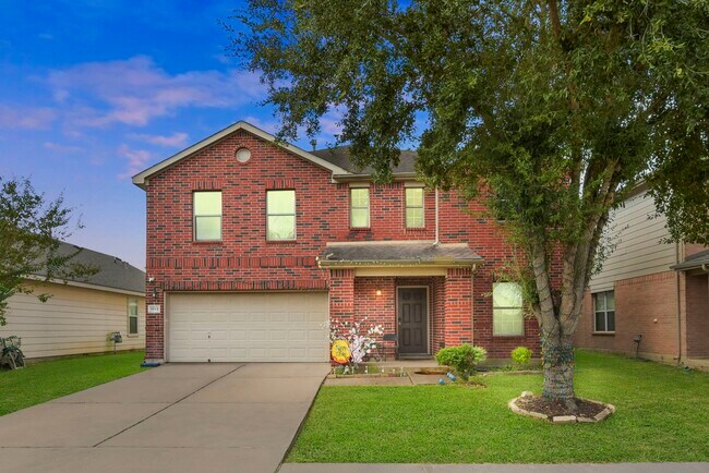 Building Photo - 1022 Americana Dr