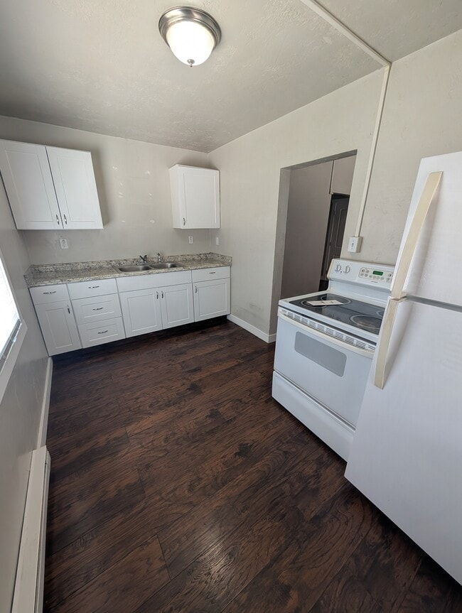 Building Photo - 228 W 100 N Unit 2