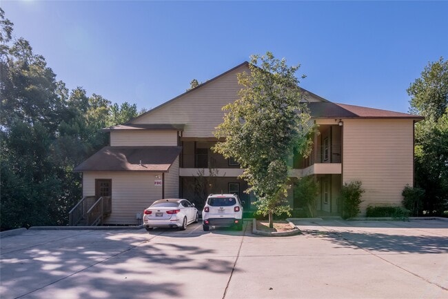 Building Photo - 1239 20th St Unit B