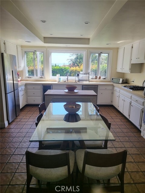 Photo - 191 Dapplegray Rd