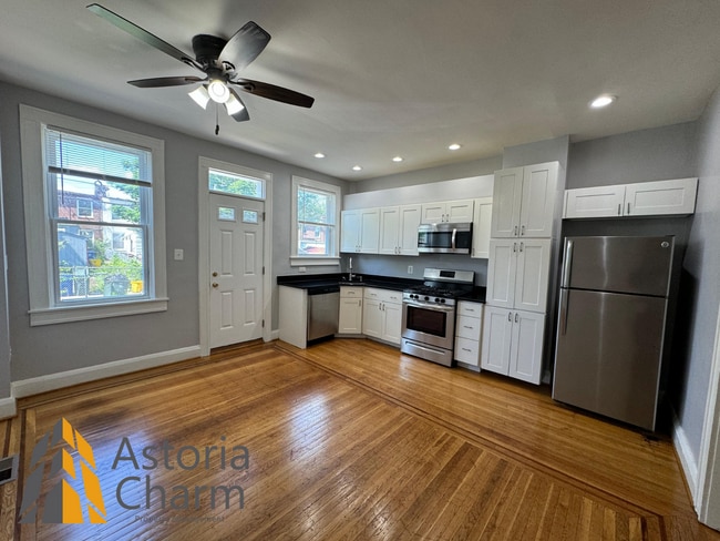 Building Photo - Modern 3 bedroom 1.5 bathroom House for RENT!