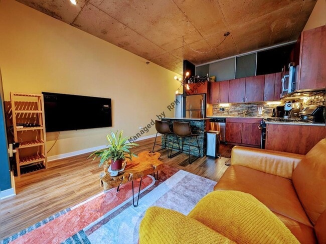 Photo - 235 W Van Buren St Unit 2907