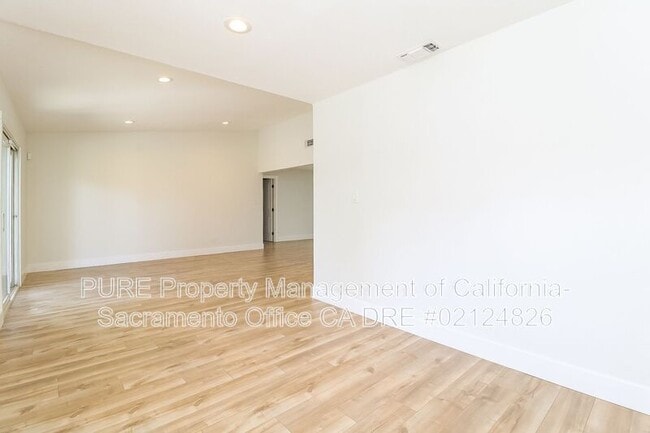 Photo - 5713 Mesa Verde Cir