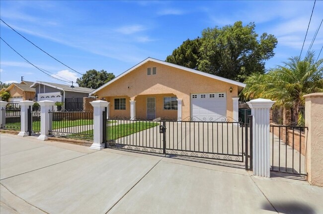 Photo - 6059 Essex St