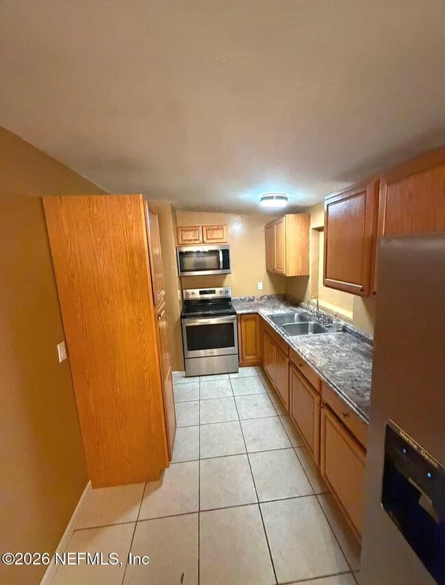 Photo - 1623 Alfen St