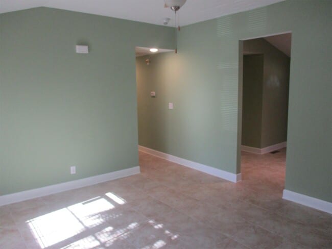 Photo - 1725 Longleaf Dr