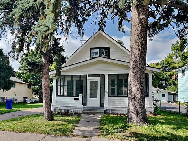 Building Photo - 1403 Barclay St Rental