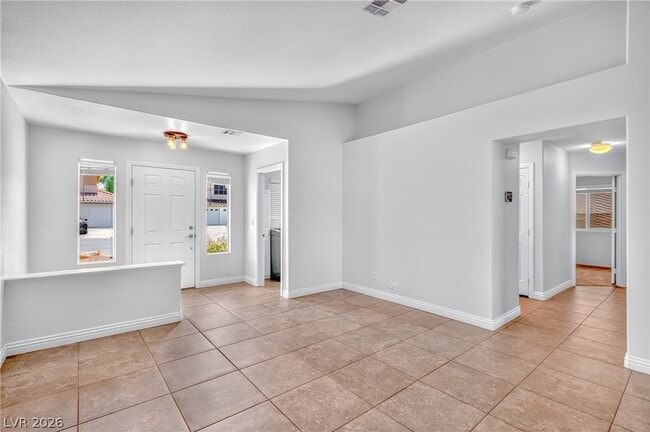 Photo - 630 Beresford Ave