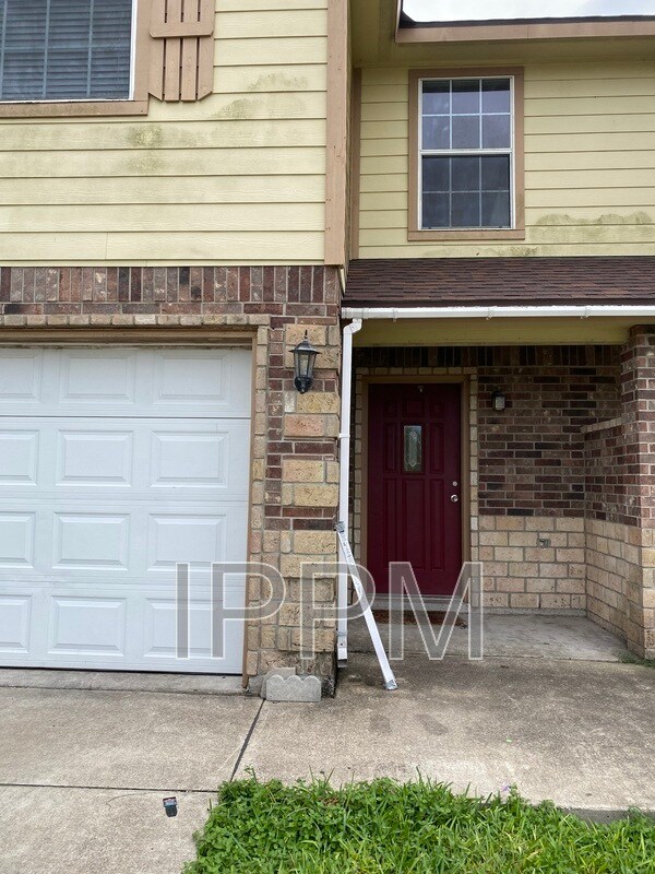 Photo - 20744 Alta Vista Ct Unit A