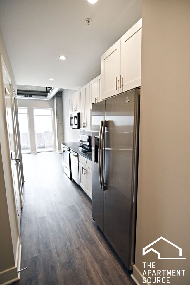 Photo - 3833 N Broadway Unit 309