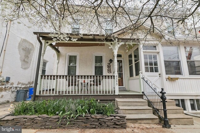 Photo - 4353 Freeland Ave