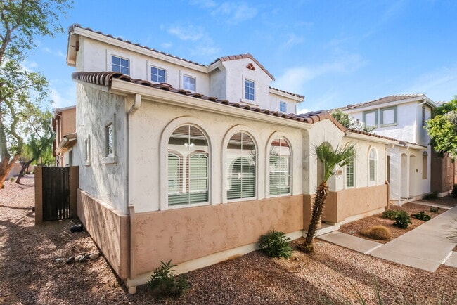 Building Photo - 10260 E Isleta Ave