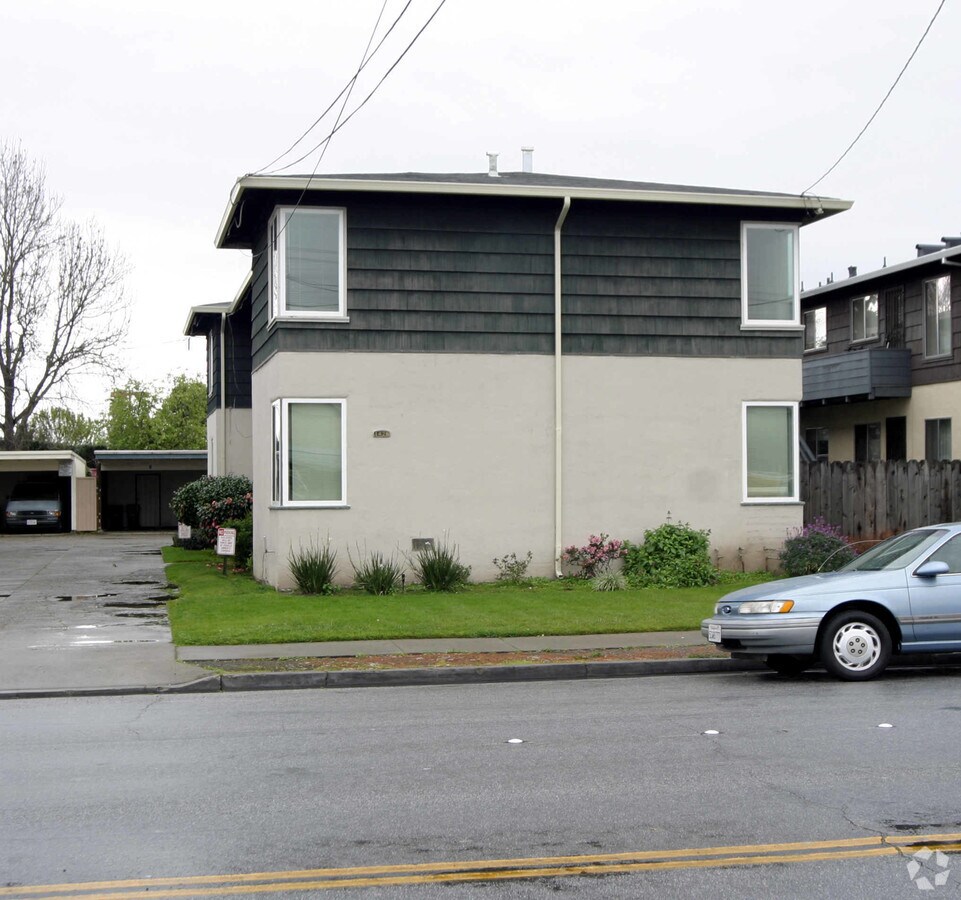 1426 150th - 1426 150th