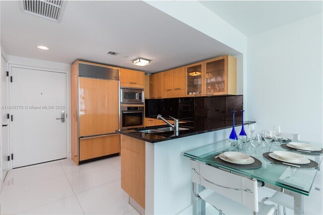Photo - 6801 Collins Ave Unit 1415-