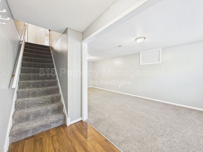 Photo - 7156 Woodson Rd