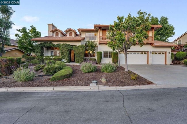 Photo - 1105 Peacock Creek Dr