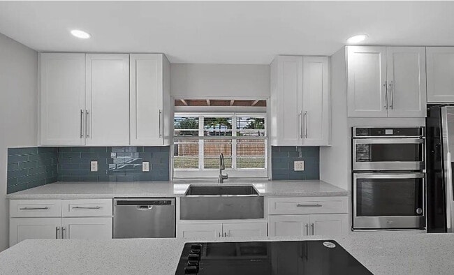 Photo - 219 SE 13th St