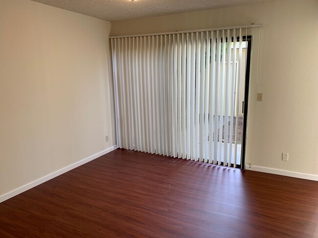 Photo - Spacious Townhouse