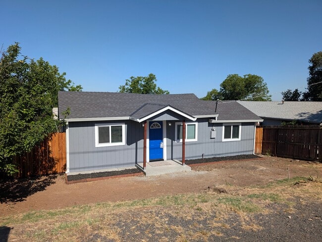 Building Photo - 4940 Virginia St