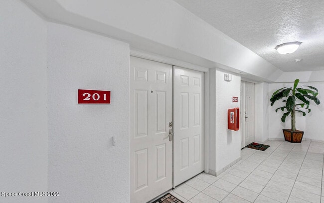 Photo - 811 Del Rio Way Unit 201