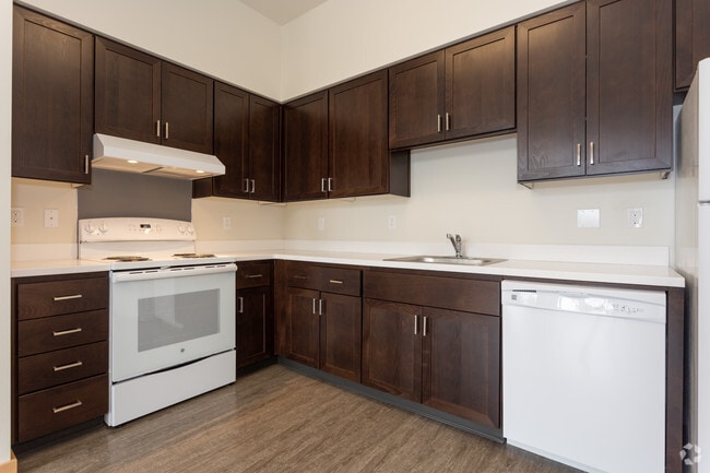 Interior Photo - Woody Guthrie Place