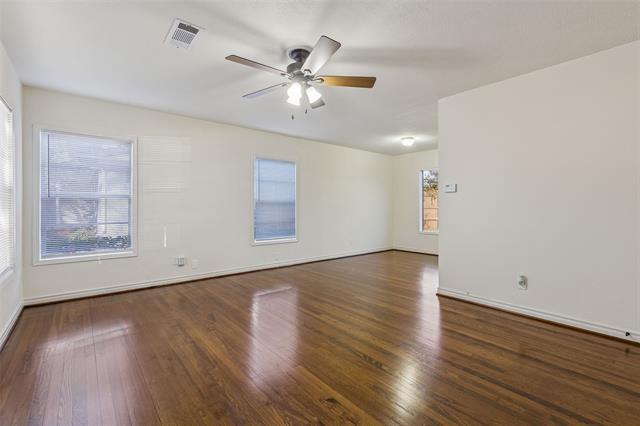 Photo - 6341 Sudbury Dr