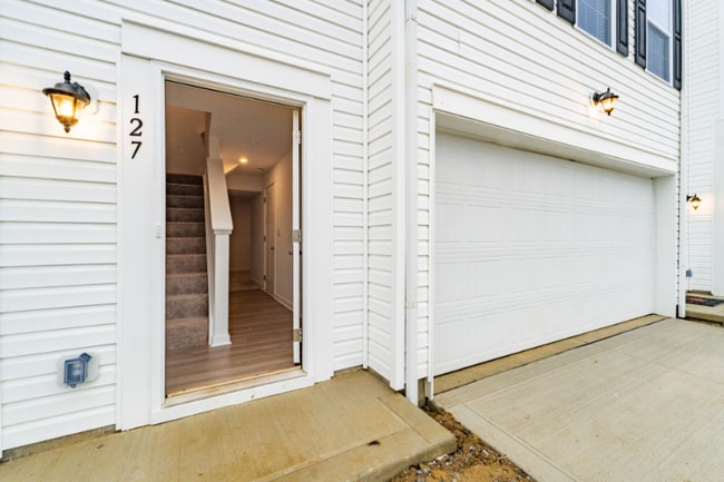 Photo - 127 Sitka Willow Dr