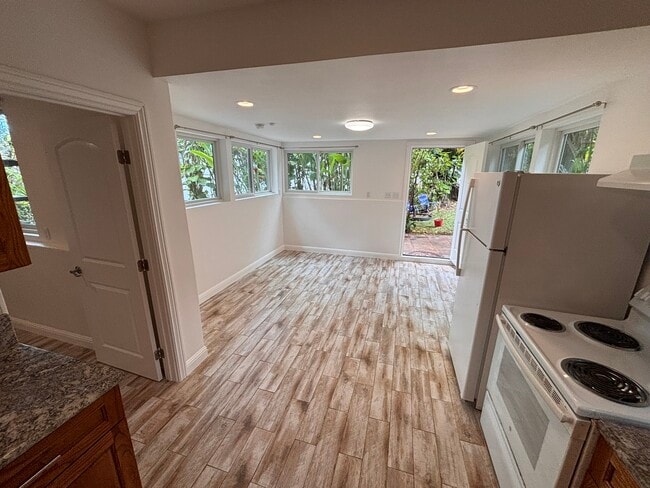 Living Room - 3658 Woodlawn Dr