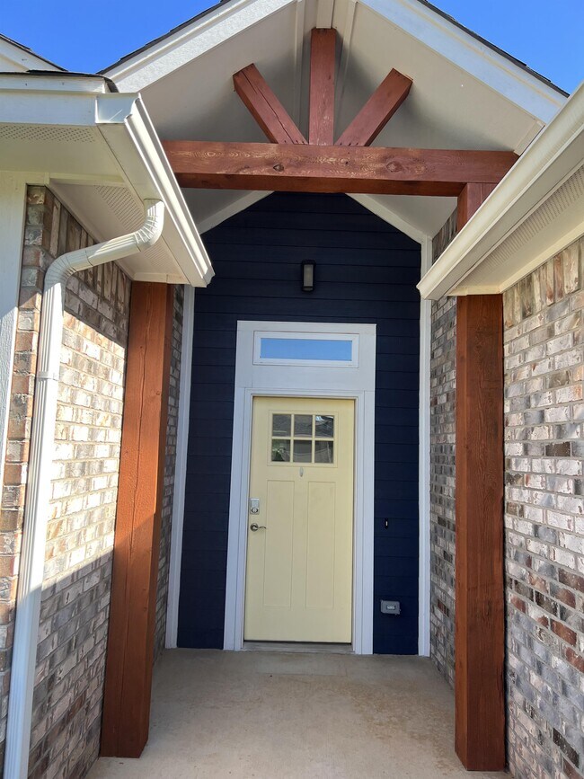 Photo - 509 NW 183rd St