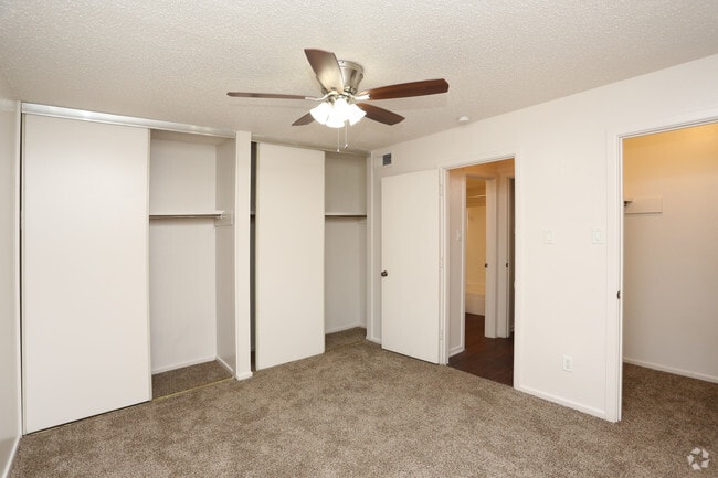 1BR 1BA-Bedroom