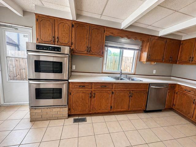 Photo - 1413 Burry St