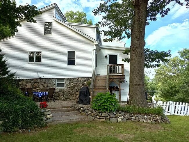 68 Peach Orchard Rd