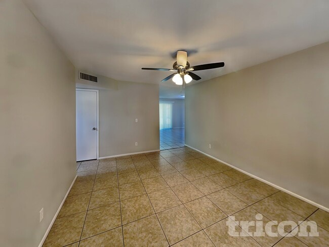 Photo - 18416 N 55th Dr