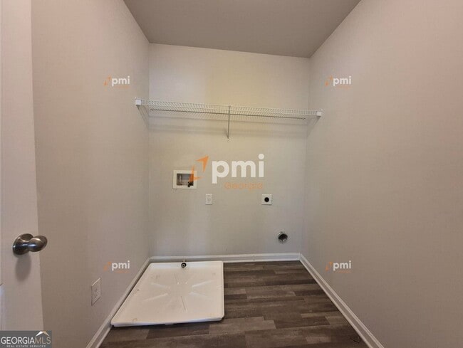 Photo - 160 Kinsale Dr
