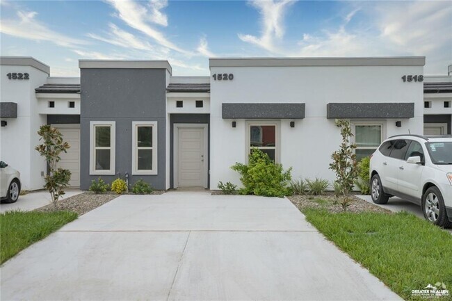 Building Photo - 1520 New Orleans Cir Rental