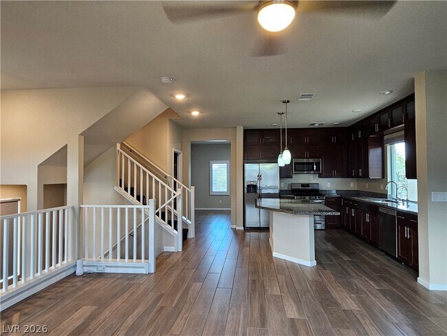 Photo - 8016 Carpenter Creek Ave