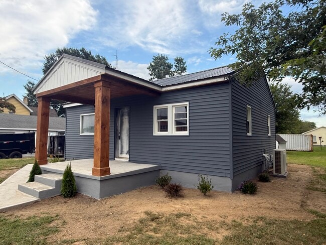 Building Photo - 12 Cottage Ave Rental