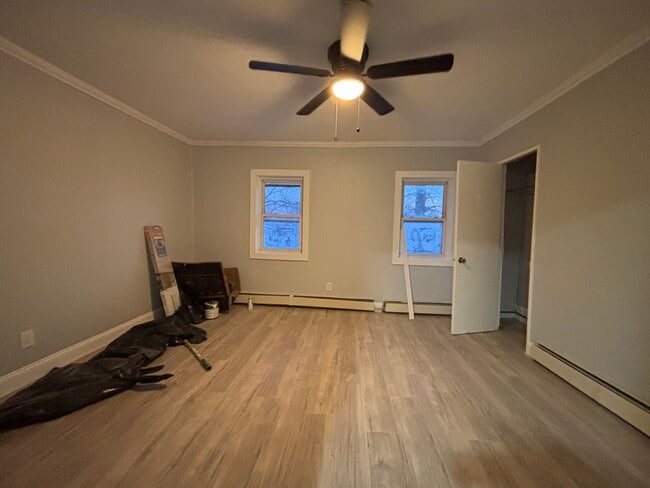 Dormitorio - 318 E 1st Ave Unidad 2