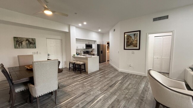 Building Photo - 11790 St Andrews Place Unit 305
