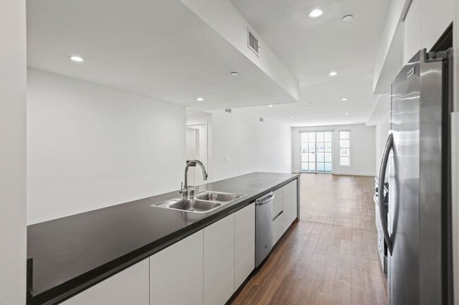 Photo - Kiowa Stone by Wiseman