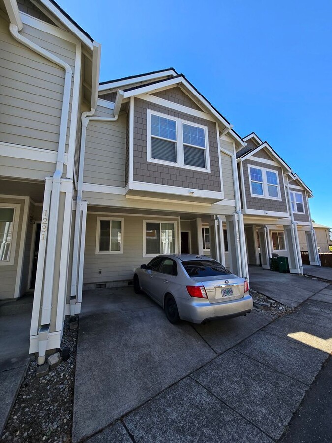 Charming 2-Bedroom Retreat in Prime Hillsb... - Charming 2-Bedroom Retreat in Prime Hillsb... House
