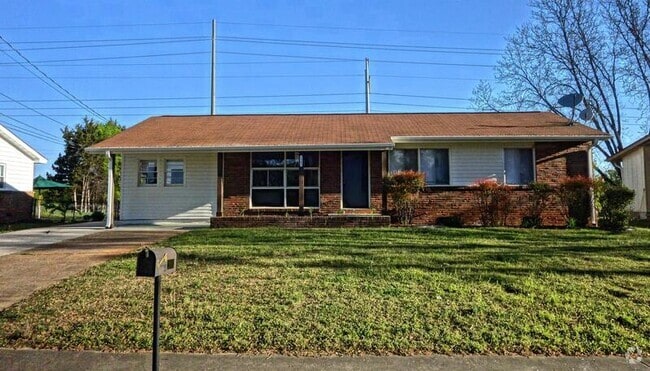 Building Photo - 2903 Bayless Dr SW Rental