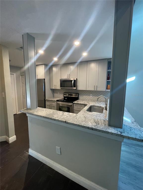 7652 Spring Bay Cove