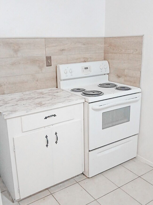 Photo - 706 Birch Dr Unit 708